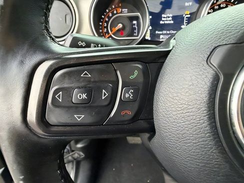 Used 2020 Jeep Gladiator Sport w/ Quick Order Package 24S AWD/4WD image 18