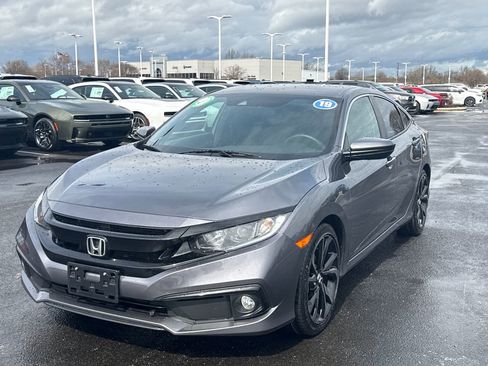 Used 2019 Honda Civic Sport image 7
