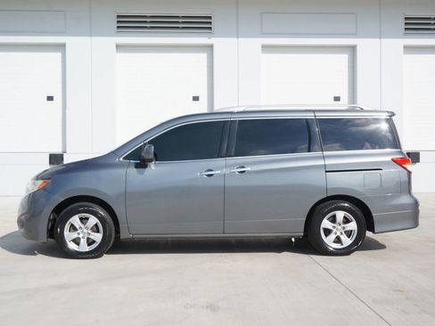 Used 2016 Nissan Quest SV image 7