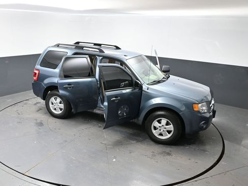 Used 2011 Ford Escape XLT image 55