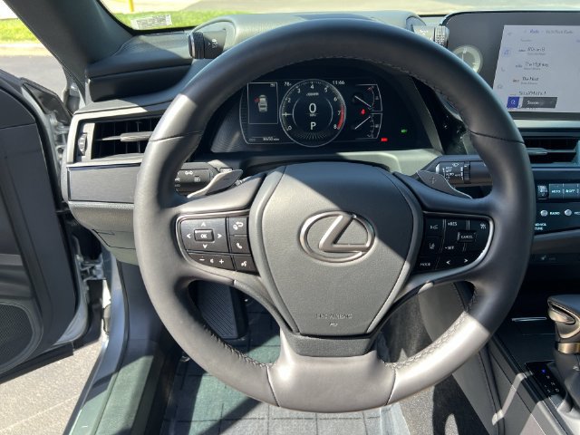 Certified 2025 Lexus ES 350 w/ Premium Package FWD image 12