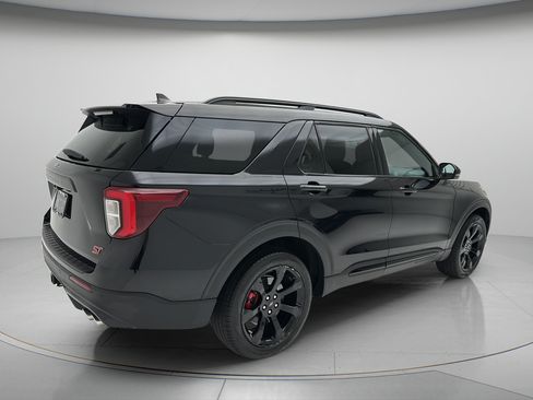 Used 2024 Ford Explorer ST w/ Equipment Group 401A AWD/4WD image 5