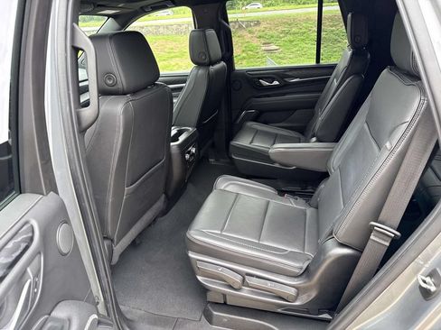 Used 2022 GMC Yukon Denali AWD/4WD image 10