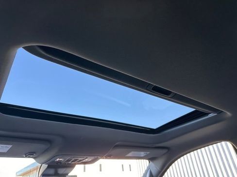 Certified 2024 GMC Sierra 1500 Denali w/ Denali Reserve Package image 19