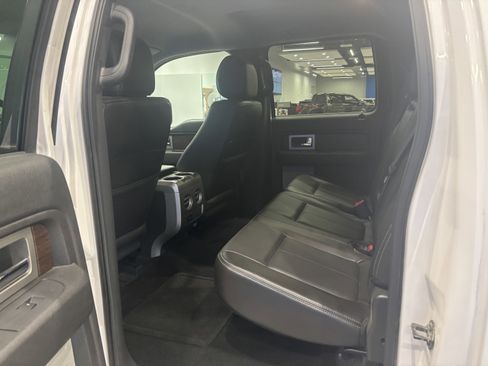 Used 2014 Ford F150 Lariat w/ Lariat Chrome Package image 13