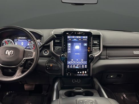 Used 2024 RAM 2500 Laramie w/ Night Edition AWD/4WD image 10