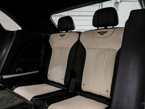 Used 2019 Bentley Bentayga image 83