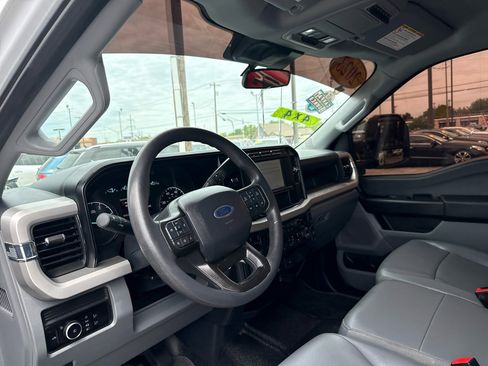 Used 2023 Ford F250 XL image 9
