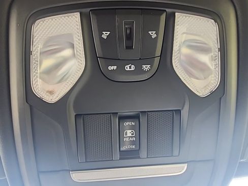 Certified 2019 RAM 1500 Big Horn AWD/4WD image 40