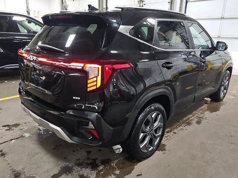Used 2024 Kia Seltos S image 5