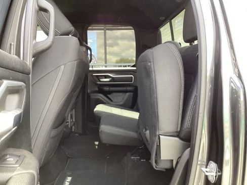 Used 2019 RAM 1500 Big Horn AWD/4WD image 32