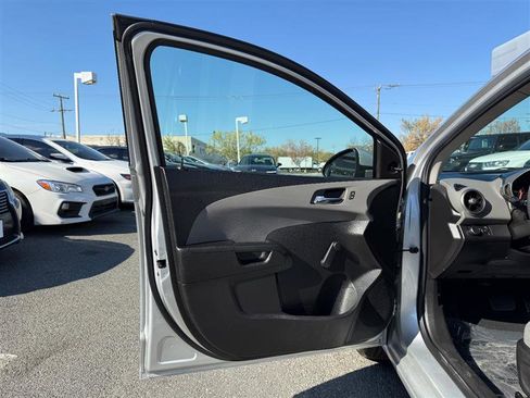 Used 2014 Chevrolet Sonic LS image 16