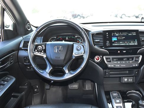 Used 2019 Honda Passport Touring image 17
