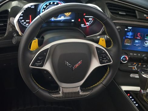 Used 2019 Chevrolet Corvette Grand Sport w/ Battery Protection Package RWD image 6