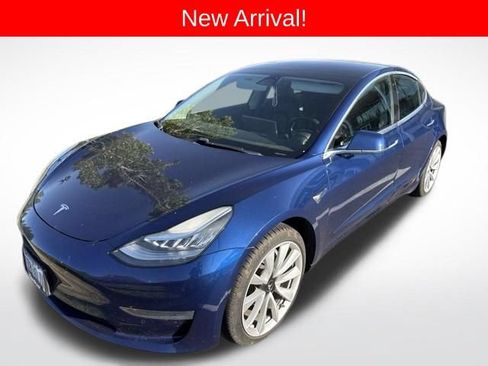 Used 2019 Tesla Model 3 Mid Range RWD image 1