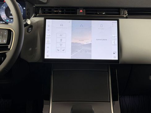 Used 2026 Land Rover Range Rover Velar S image 23