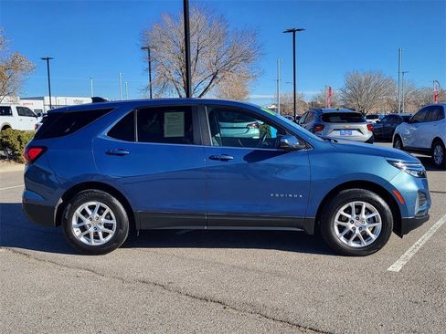 Certified 2024 Chevrolet Equinox LT image 2