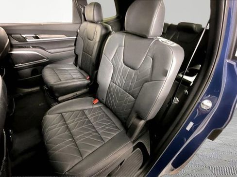 Certified 2025 Kia Telluride SX Prestige X-Line AWD/4WD image 21