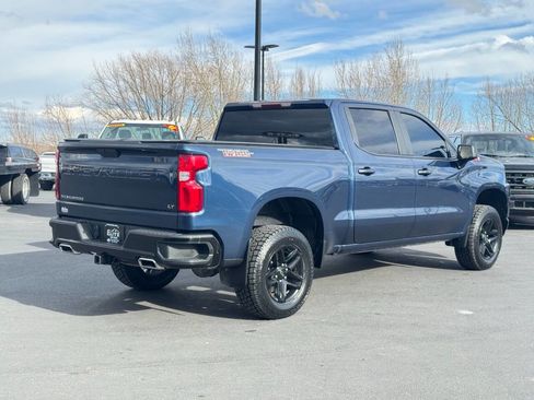 Used 2021 Chevrolet Silverado 1500 LT Trail Boss w/ LPO, Dark Essentials Package image 6