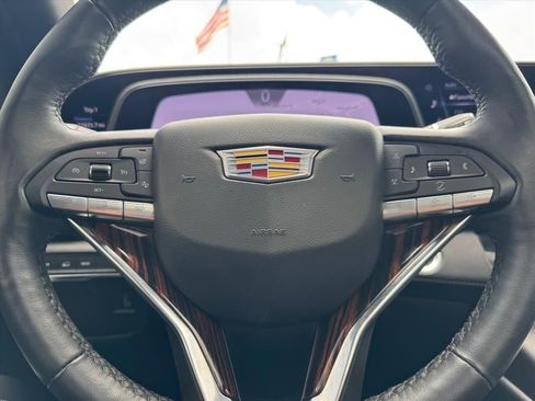 Used 2024 Cadillac Escalade Premium Luxury w/ LPO, Floor Liner Package AWD/4WD image 23
