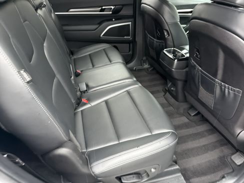Used 2024 Kia Telluride LX FWD image 26