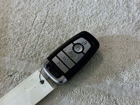 Certified 2022 Ford Mustang Premium image 31