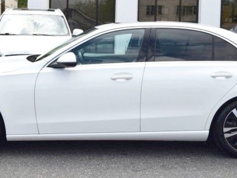 Used 2022 Mercedes-Benz C 300 4MATIC Sedan image 8