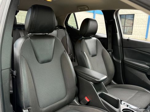 Used 2021 Buick Encore GX Select w/ Sport Touring Package image 17