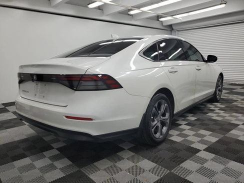 Used 2023 Honda Accord EX image 6