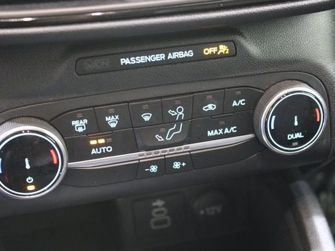 Used 2025 Ford Escape ST-Line image 14