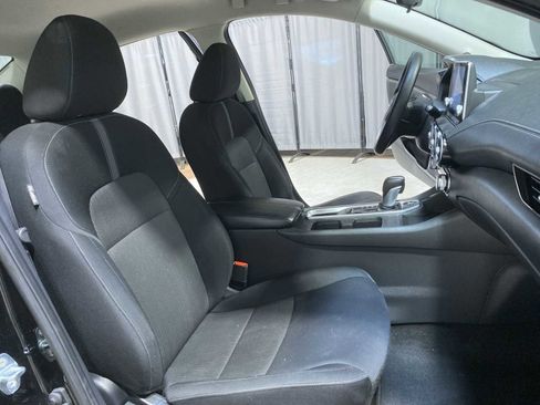 Used 2024 Nissan Sentra SV FWD image 14