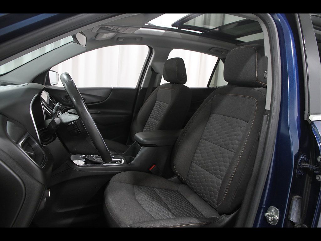 Used 2019 Chevrolet Equinox LT FWD image 5