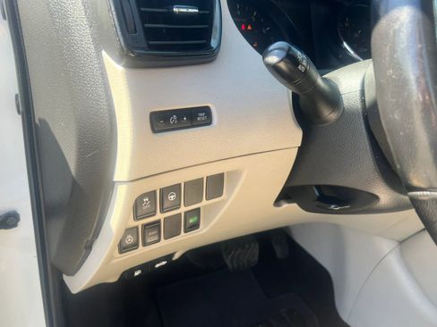 Used 2019 Nissan Rogue Sport SL w/ Premium Package AWD/4WD image 13