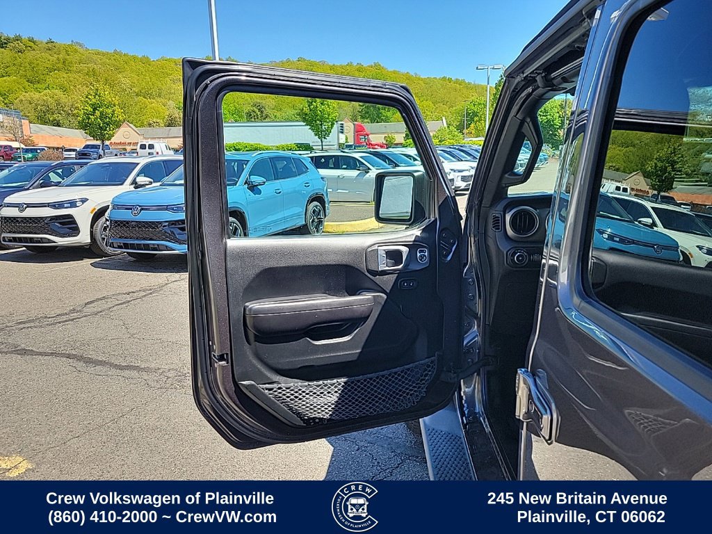 Used 2019 Jeep Wrangler Unlimited Sport S AWD/4WD image 33