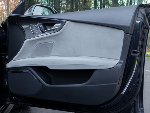 Used 2018 Audi S7 Prestige w/ S Sport Package image 32