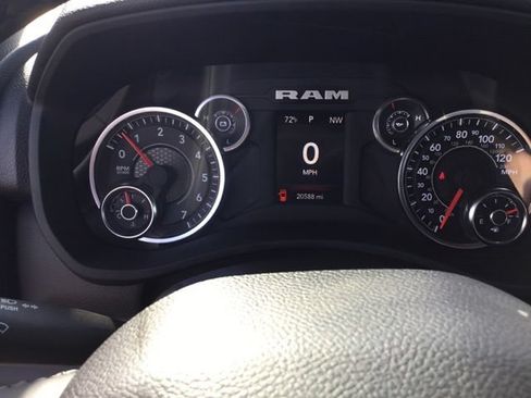 Used 2024 RAM 2500 Big Horn w/ Bed Utility Group AWD/4WD image 27