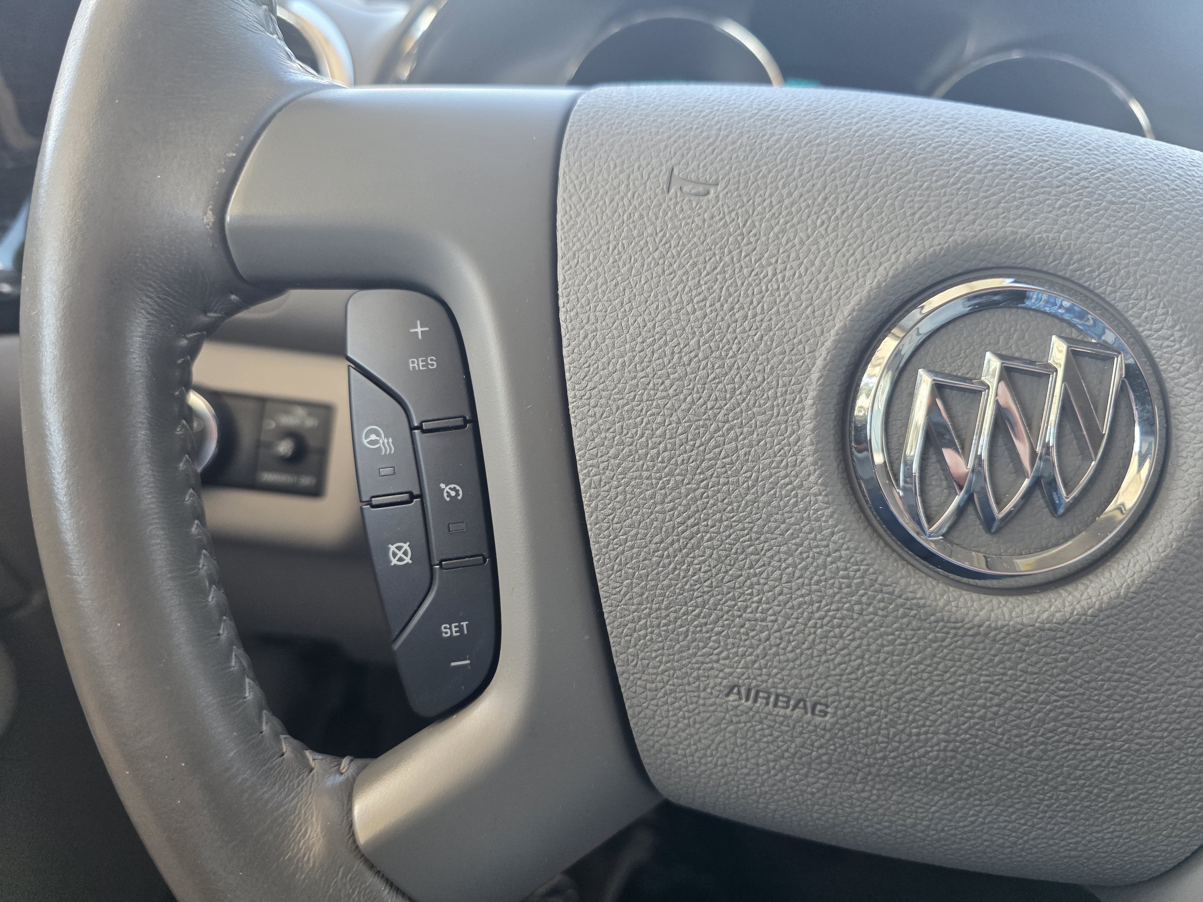 Used 2017 Buick Enclave Leather w/ Trailering Package AWD/4WD image 24