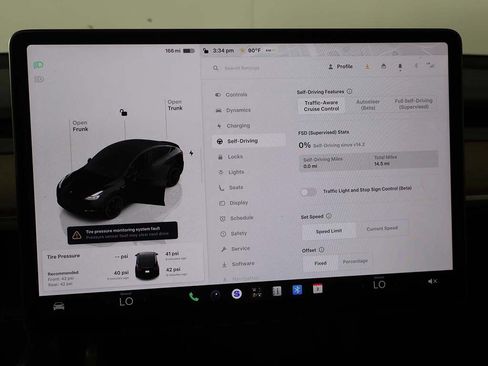 Used 2023 Tesla Model Y Performance AWD/4WD image 46