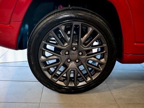 Used 2022 Jeep Compass Limited AWD/4WD image 42
