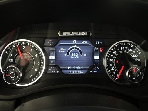 Used 2024 RAM 2500 Big Horn w/ Level 2 Equipment Group image 12