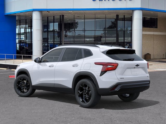 New 2026 Chevrolet Trax LT w/ Driver Confidence Package FWD image 3