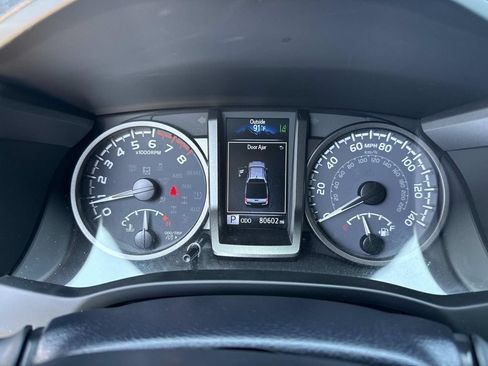 Used 2023 Toyota Tacoma TRD Sport RWD image 37