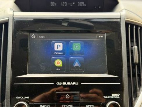 Used 2018 Subaru Crosstrek 2.0i Premium AWD/4WD image 36