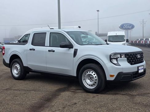New 2026 Ford Maverick XL image 24