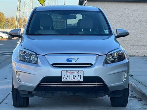 Used 2014 Toyota RAV4 EV image 9