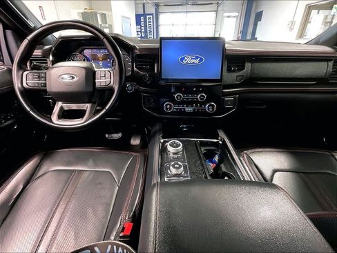 Used 2023 Ford Expedition Limited AWD/4WD image 22