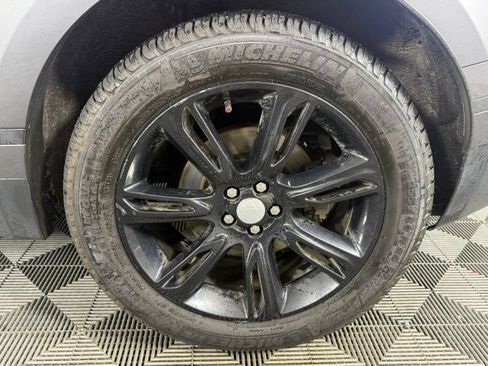 Certified 2019 Land Rover Range Rover Velar S AWD/4WD image 7