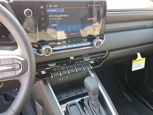 New 2026 Chevrolet Colorado W/T image 7