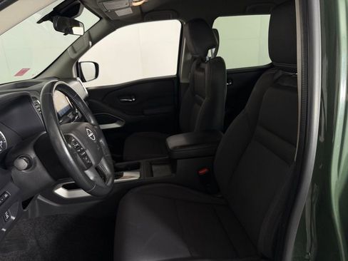Used 2022 Nissan Frontier SV AWD/4WD image 22