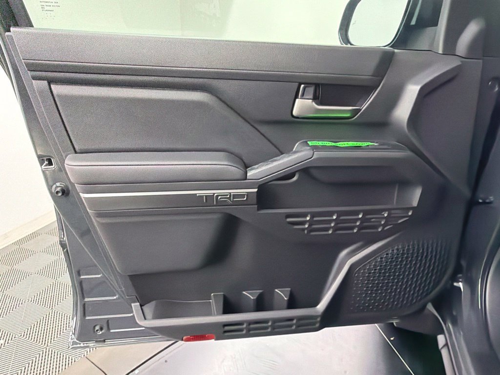 New 2026 Toyota Tacoma TRD Off-Road AWD/4WD image 16